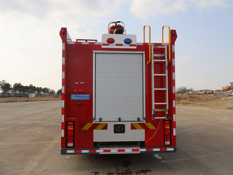 中潔牌XZL5190GXFPM80/Z6泡沫消防車(chē)