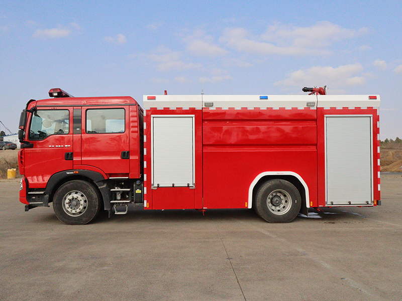 中潔牌XZL5190GXFPM80/Z6泡沫消防車(chē)